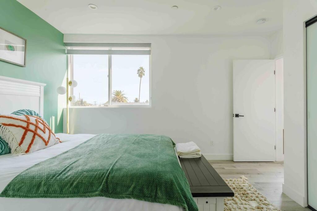 Vila Stunning Hollywood Townhouse With Sunny Views Los Angeles Exteriér fotografie